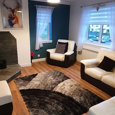 Fort William Lovely Flat Central Location Exterior photo